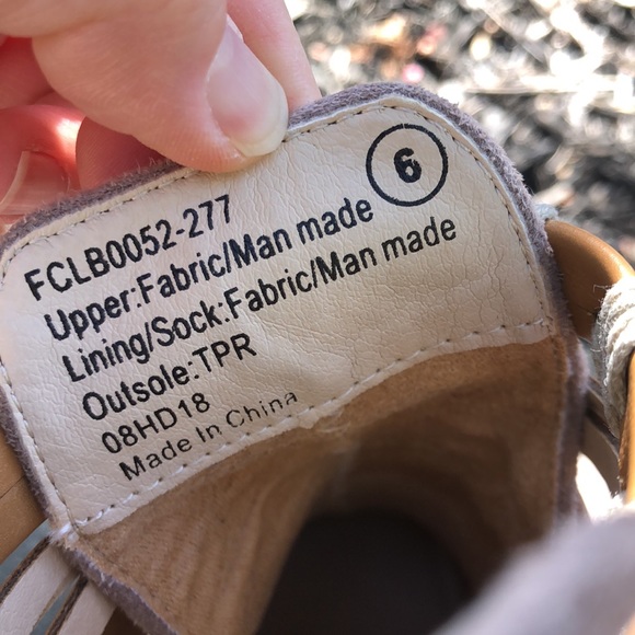 Women’s booties from Altar’d State. Size 6. Great condition. - Picture 7 of 8